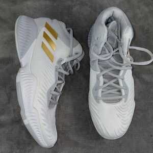 Adidas Mens Basketball Sneakers 9.5 White Performance Mad Bounce 2018 B41871